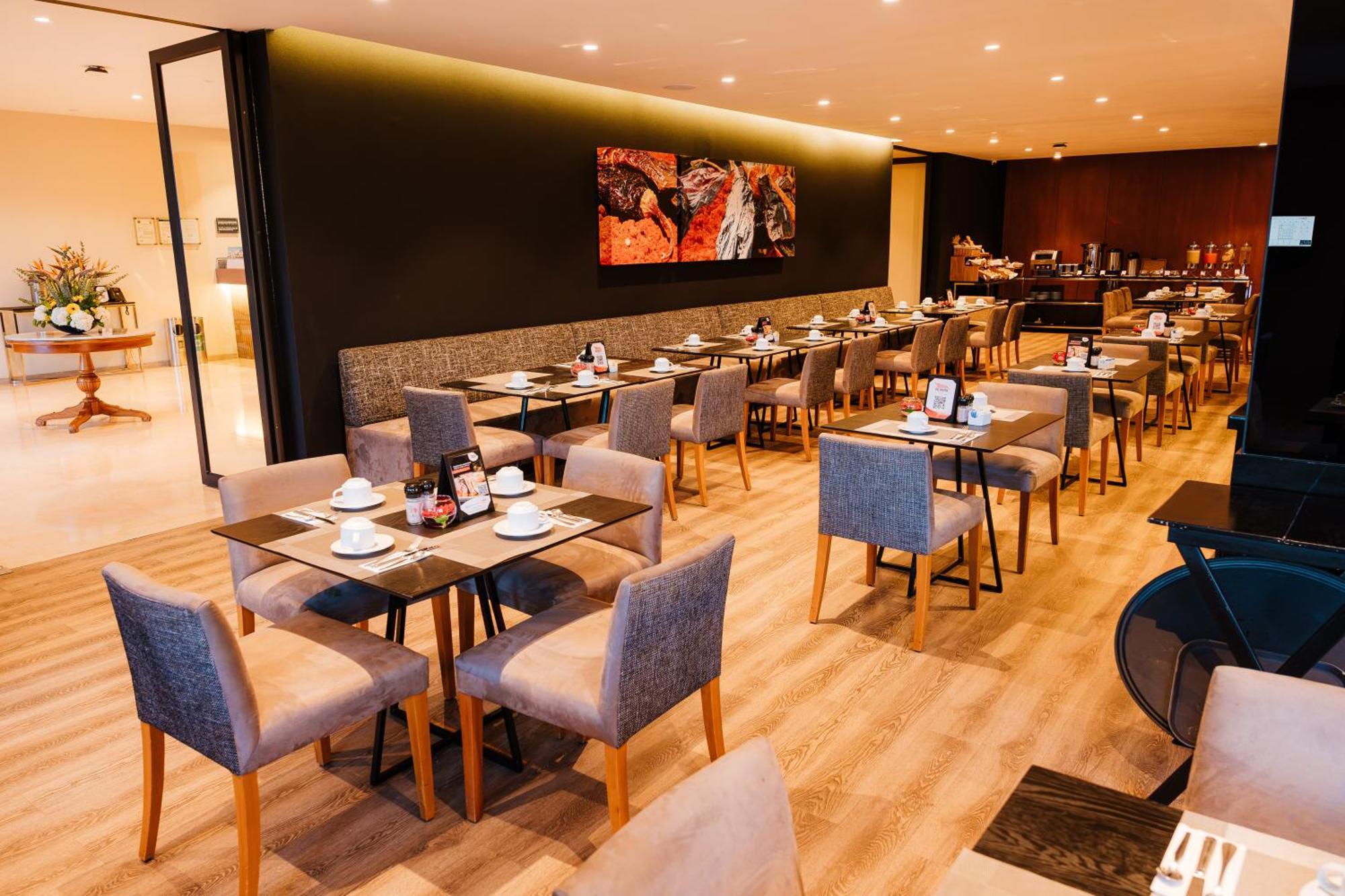 Wyndham Costa Del Sol Cajamarca Hotell Eksteriør bilde